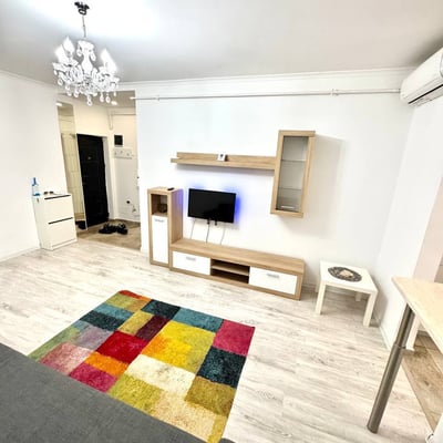 Location d’un appartement de 2 pièces récemment rénové, Chiajna, Secteur 6, Bucarest, Roumanie